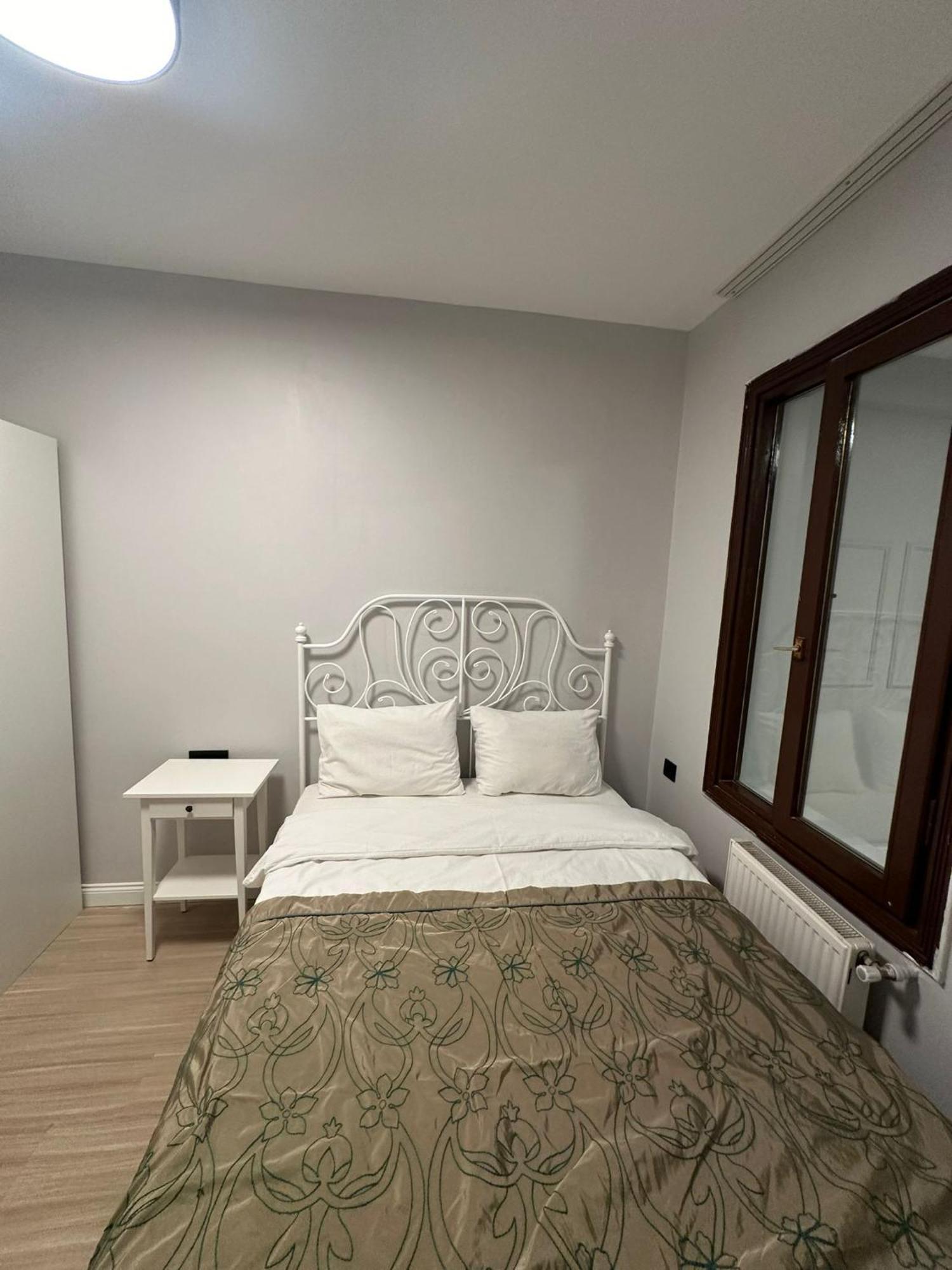 Ortakoey Tiny One Hotel Istanbul Exterior photo