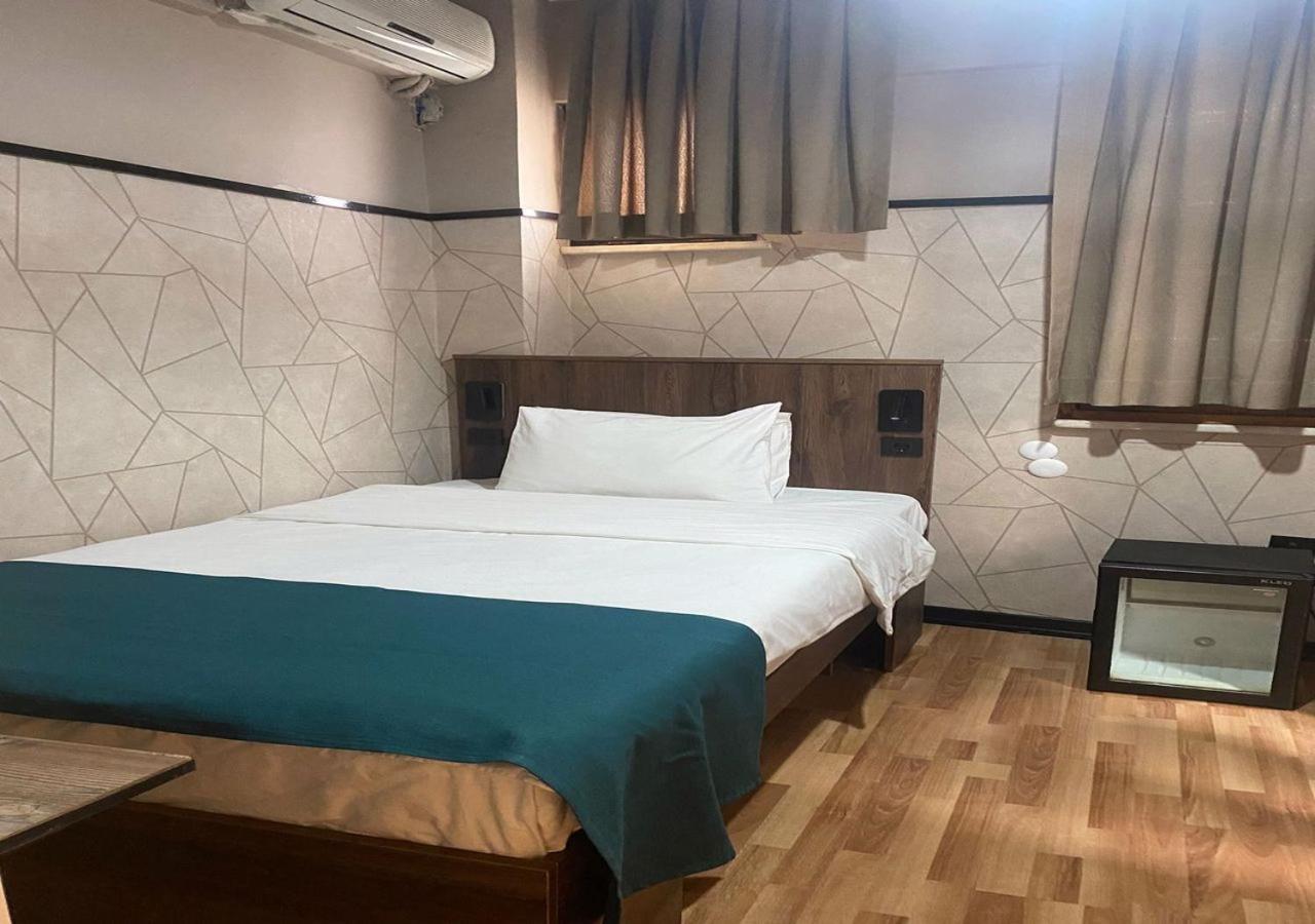Ortakoey Tiny One Hotel Istanbul Exterior photo